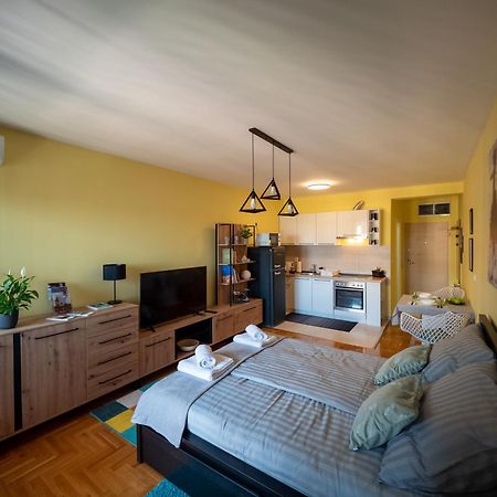 Green Apple Apartment Subotica Zewnętrze zdjęcie