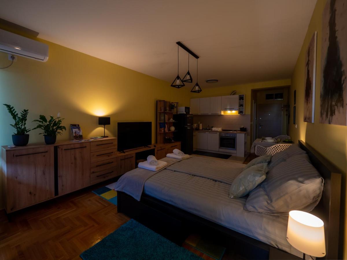Green Apple Apartment Subotica Zewnętrze zdjęcie